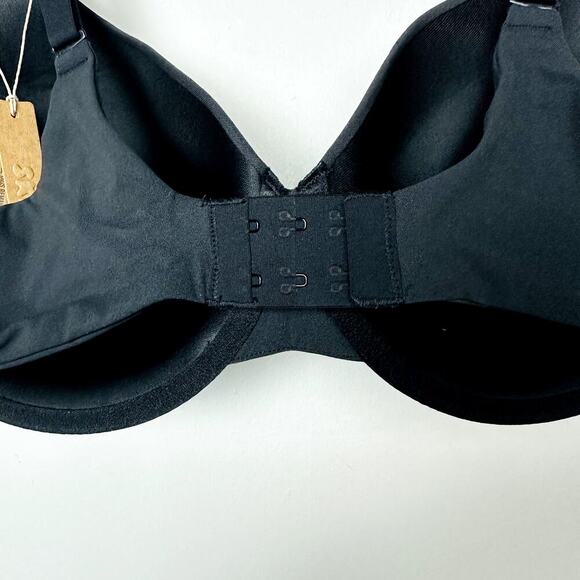 Skims NWT Onyx Fits Everybody T-Shirt Seamless Demi Bra Size 42C - Picture 6 of 8